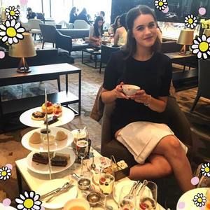 Meet your Posher, Cayleigh